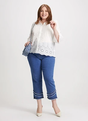 Embroidered Detail Blouse & Frayed Capri Jeans