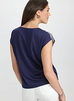 T-shirt à détail en dentelle