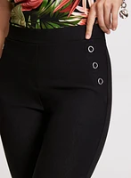 Decorative Eyelet Pull-On Capris