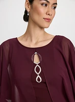 Robe ajustée à effet cape