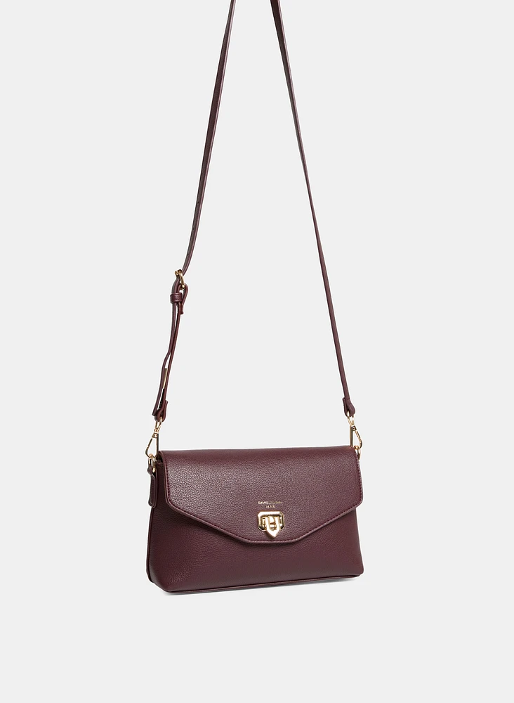 Sac en bandoulière à détail métallique