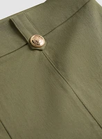 Side Slit Pull-On Capris