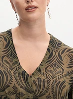 Melanie Lyne - Leaf Print Button-Up Blouse