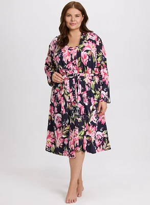 Ensemble à robe de nuit et chambre florales