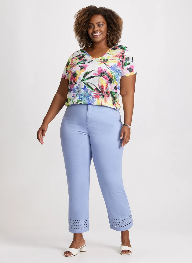 Floral Print Heathered T-Shirt & Straight Leg Denim Capris