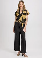 Blouse florale à encolure nouée