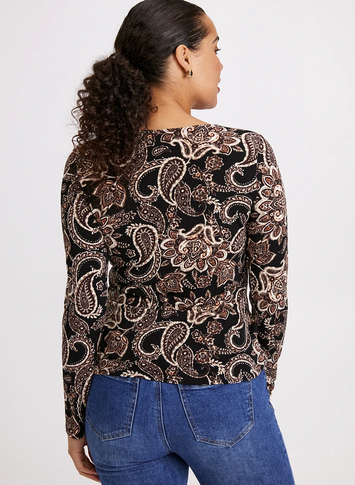 Haut à encolure asymétrique et motif paisley