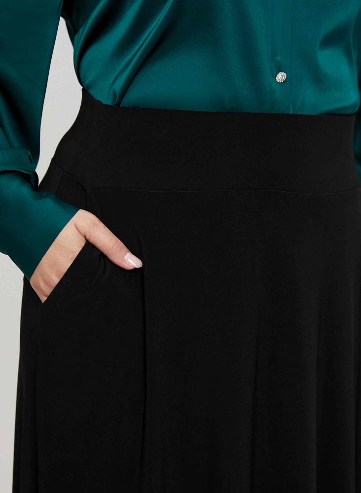 Pull-On Maxi Skirt With Pockets