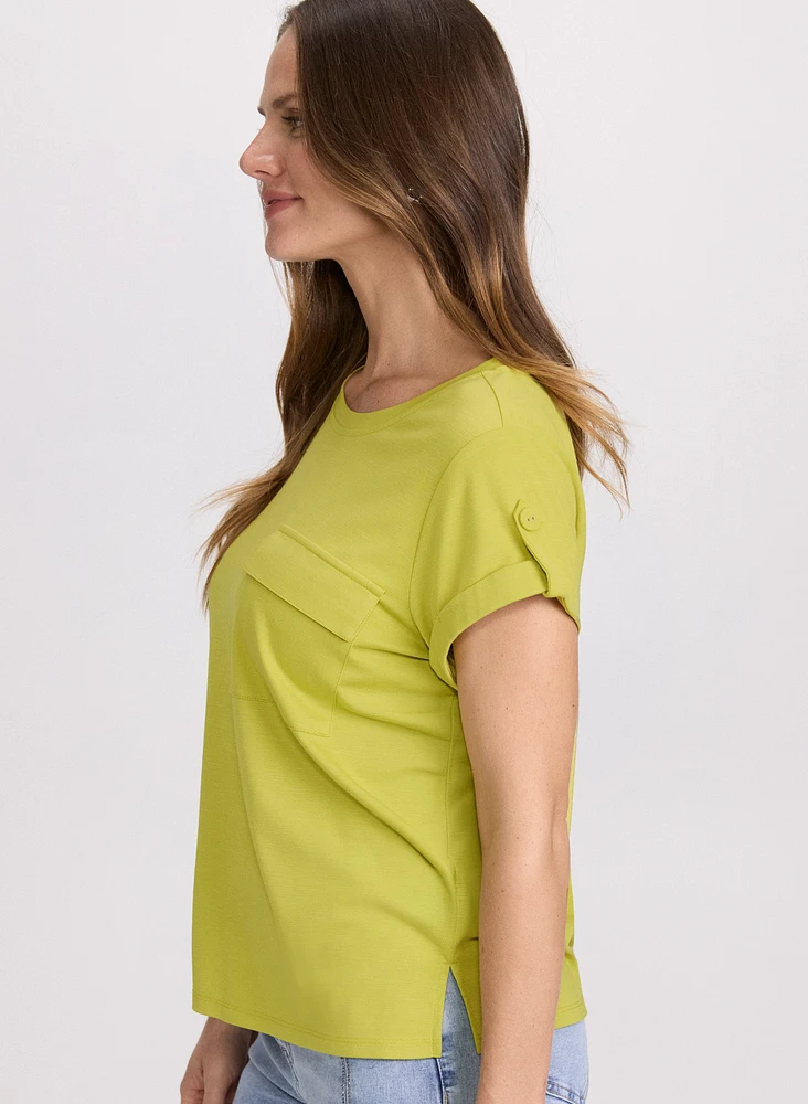 T-shirt à manches repliées
