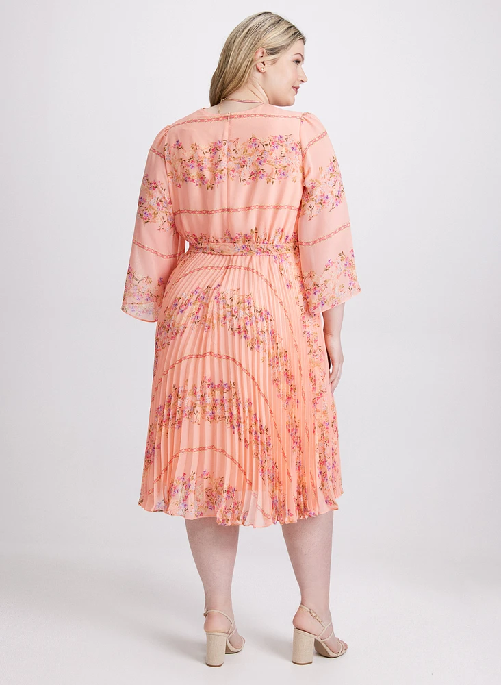 Plissé Floral Placement Print Dress