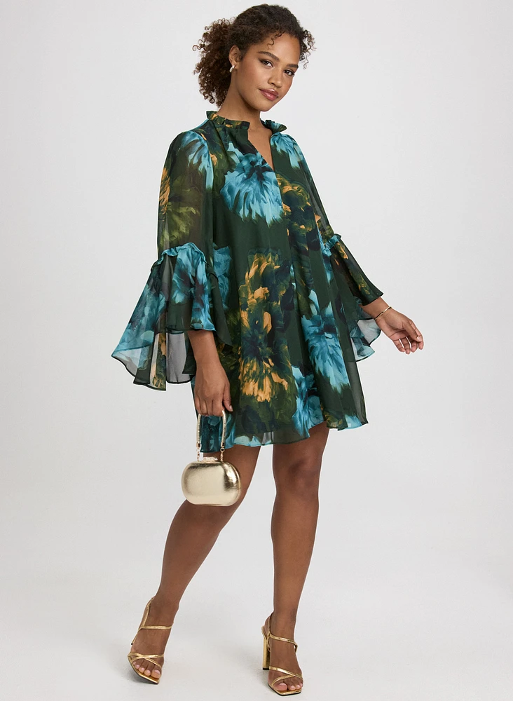 Robe florale à manches cloche