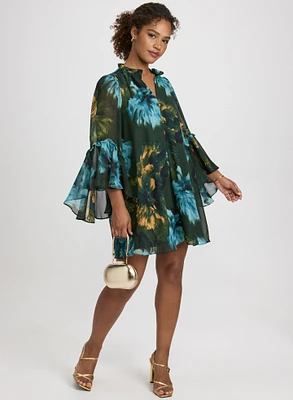 Robe florale à manches cloche