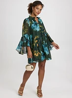 Robe florale à manches cloche