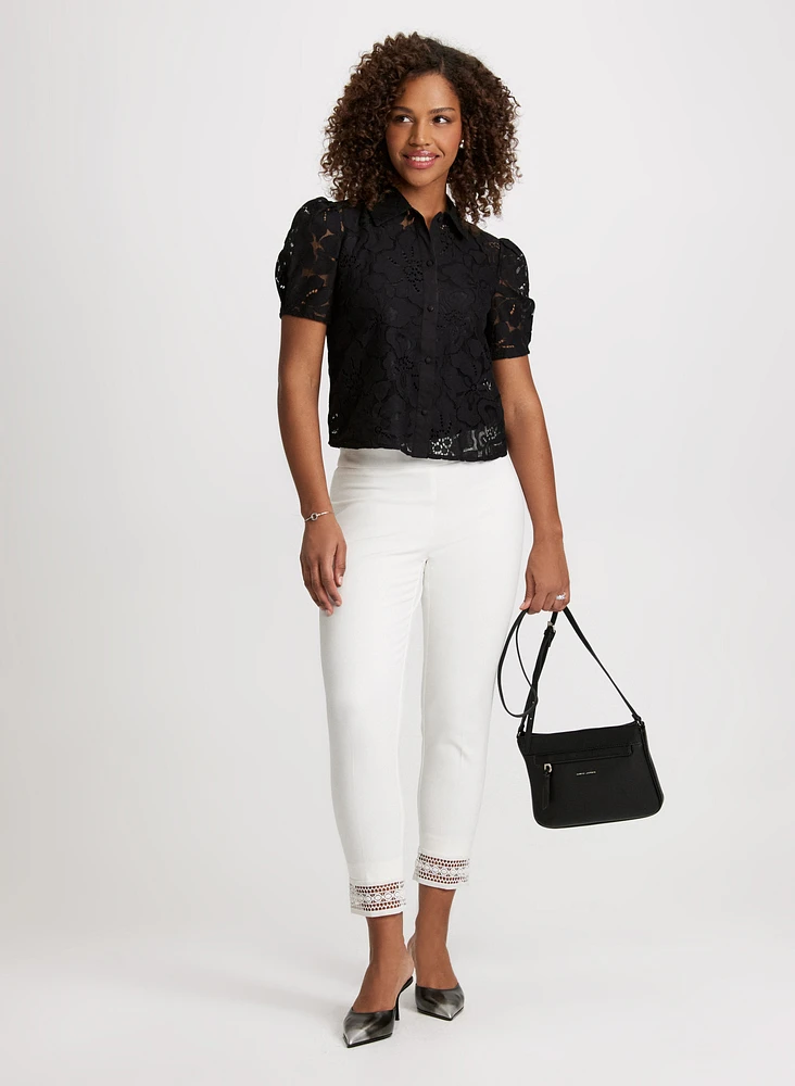 Blouse à manches bouffantes et pantalon avec ourlet en dentelle