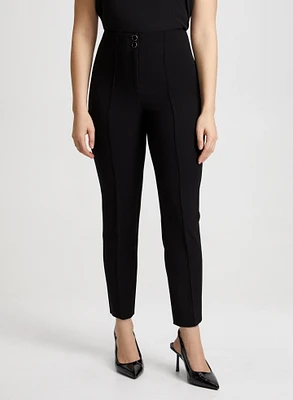 Pantalon Emma à jambe étroite – court