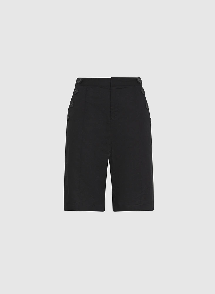Short bermuda à boutons
