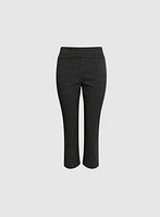 Pull-On Micro Dot Capri Pants