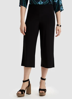 Pull-On Capri Pants