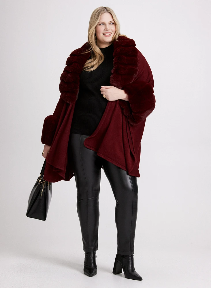 Poncho à encolure et poignets en fausse fourrure