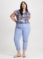 Leaf Print T-Shirt & Straight Leg Denim Capris