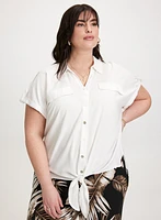 Blouse boutonnée à détail noué