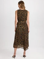 Robe cache-coeur à motif léopard
