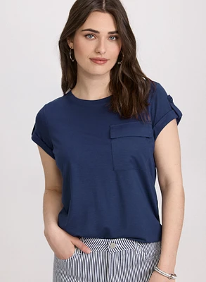 T-shirt à manches repliées
