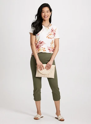 Printed Crew-Neck Tee & Pull-On Bengaline Capris