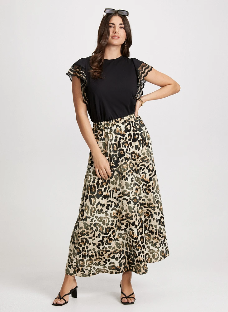 Crochet Trim T-Shirt & Long Leopard Print Skirt