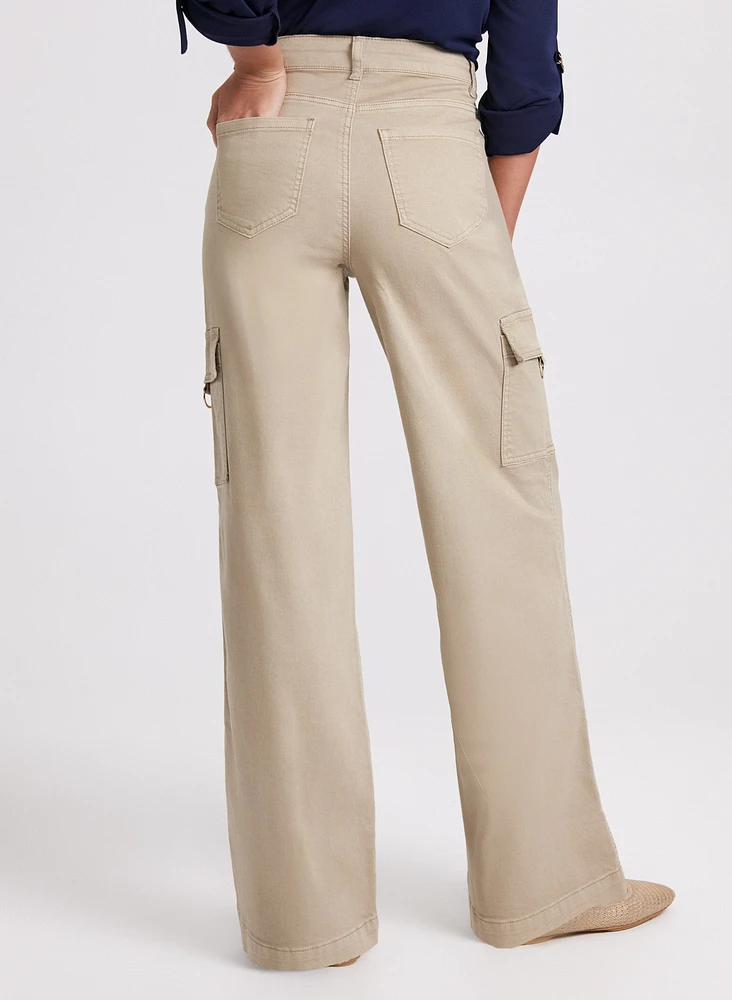 Wide-Leg Cargo Pants