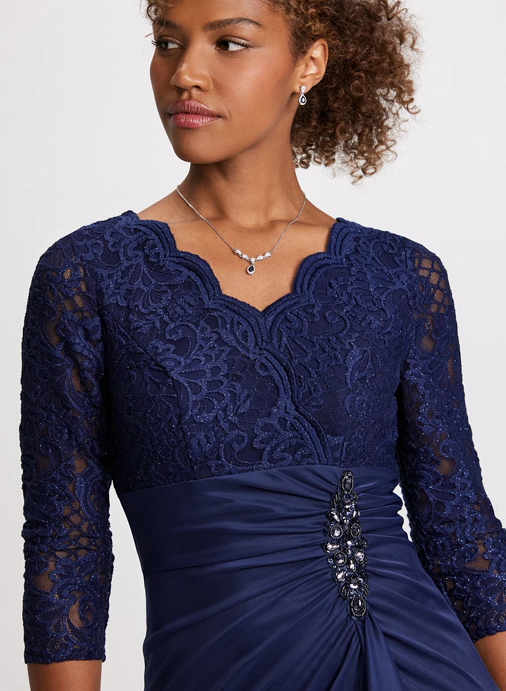 Lace Detail Rhinestone Brooch Dress