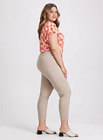 Pantalon Sofia à jambe étroite – court