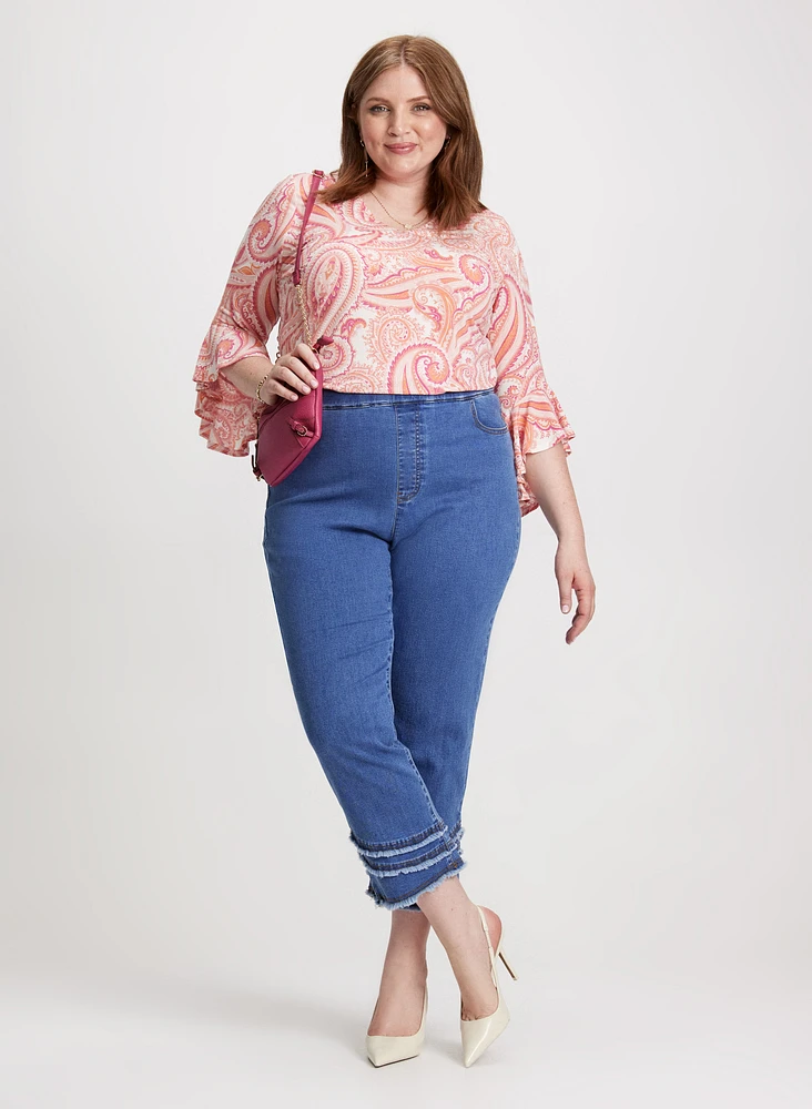 Ruffled Paisley Top & Frayed Capri Jeans