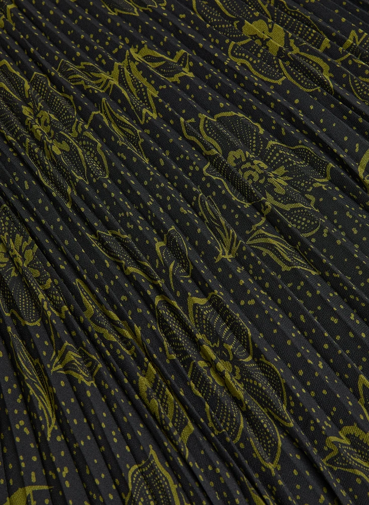 Robe florale à col montant
