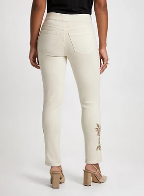 Rose Applique Pull-On Jeans