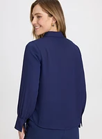 Blouse en crêpe à trou de serrure