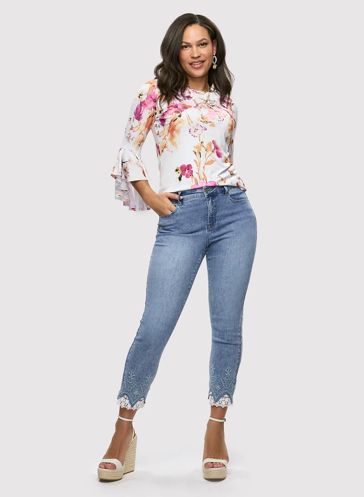 Floral Bell Sleeve Top & Lace Hem Ankle Jeans