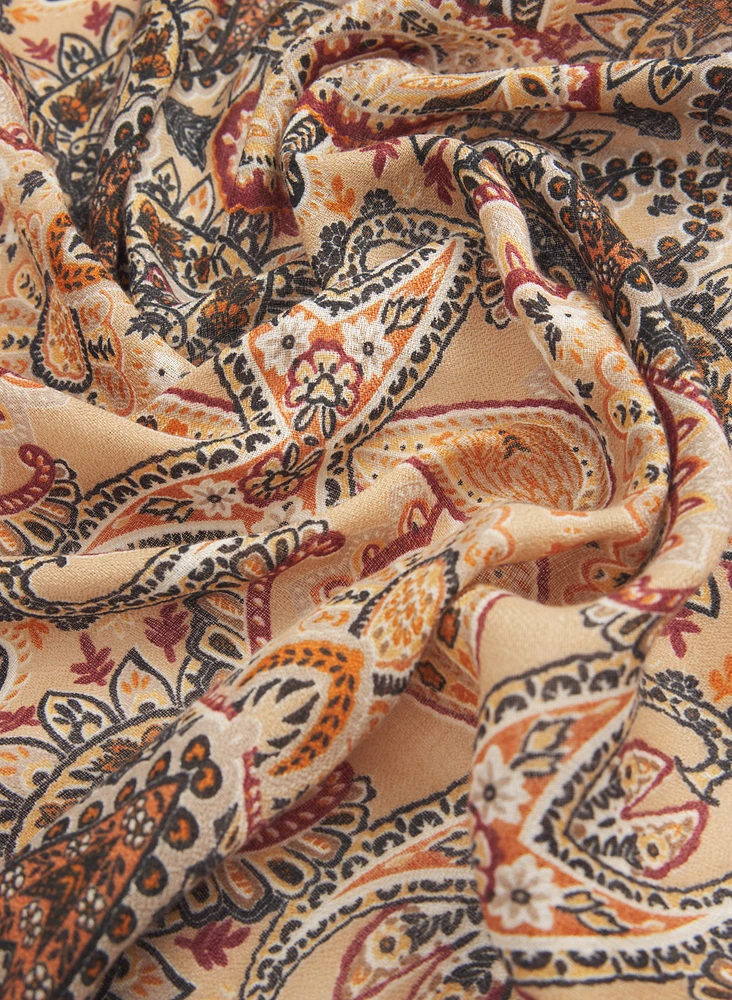 Foulard à motif paisley