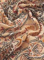 Foulard à motif paisley