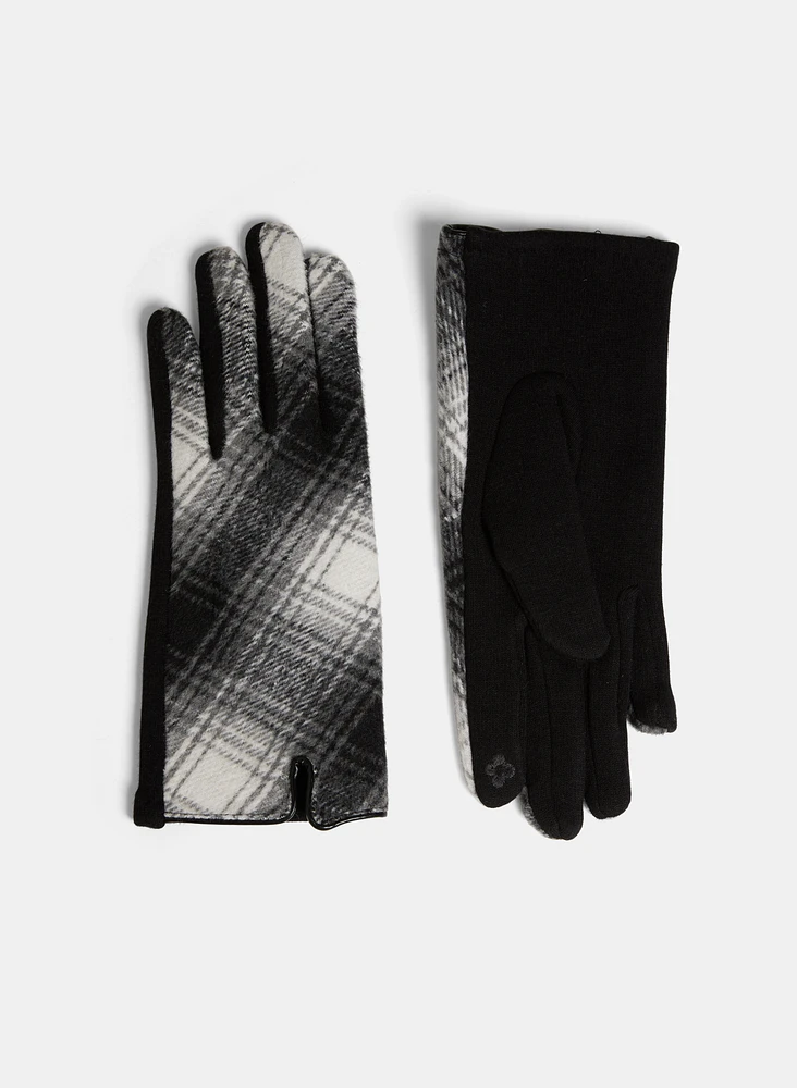 Gants en tricot carreauté