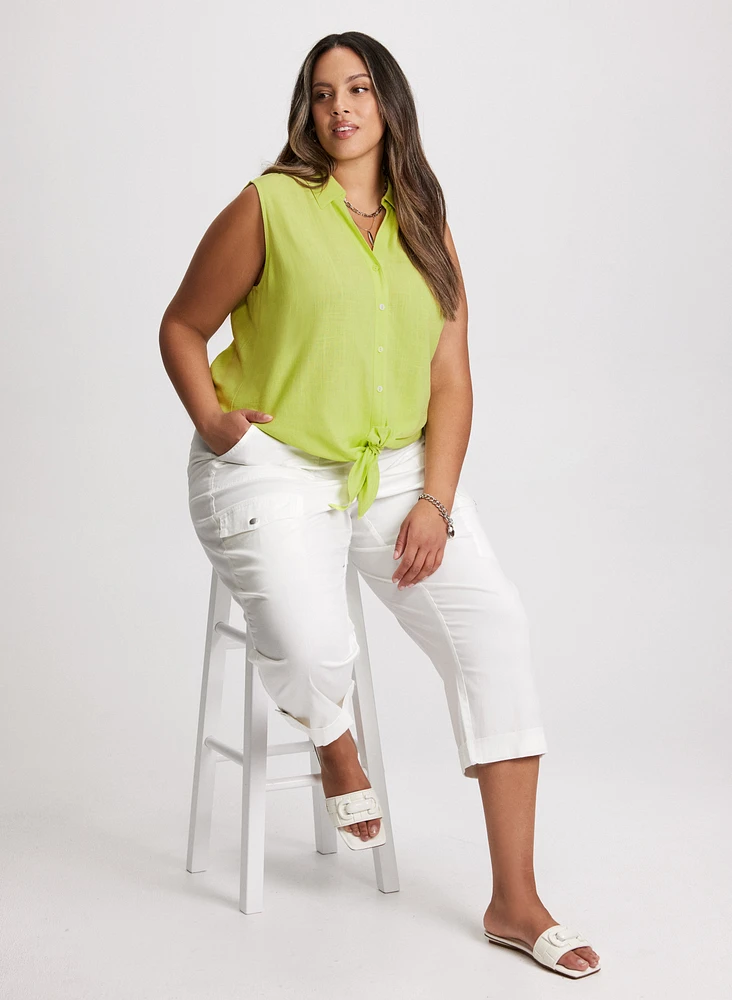 Sleeveless Blouse & Cargo Capris