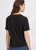 T-shirt à encolure dégagée