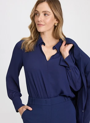 Blouse en crêpe à trou de serrure