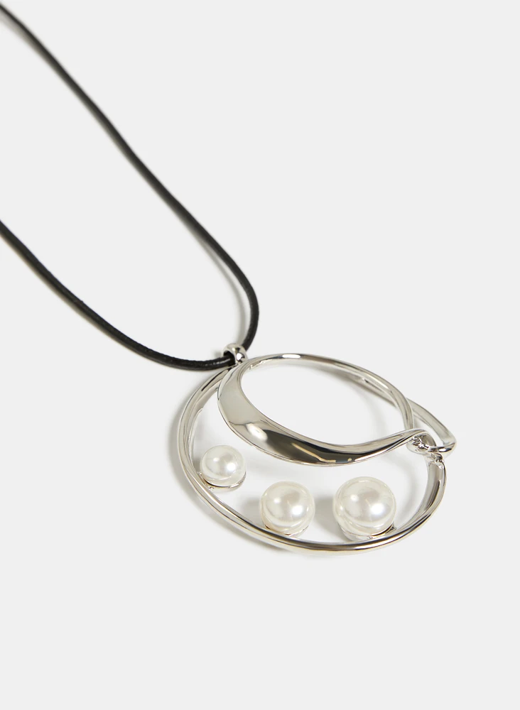 Pearl & Ring Pendant Necklace