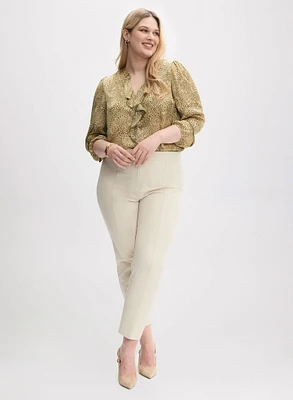 Blouse léopard à volants et pantalon à jambe étroite