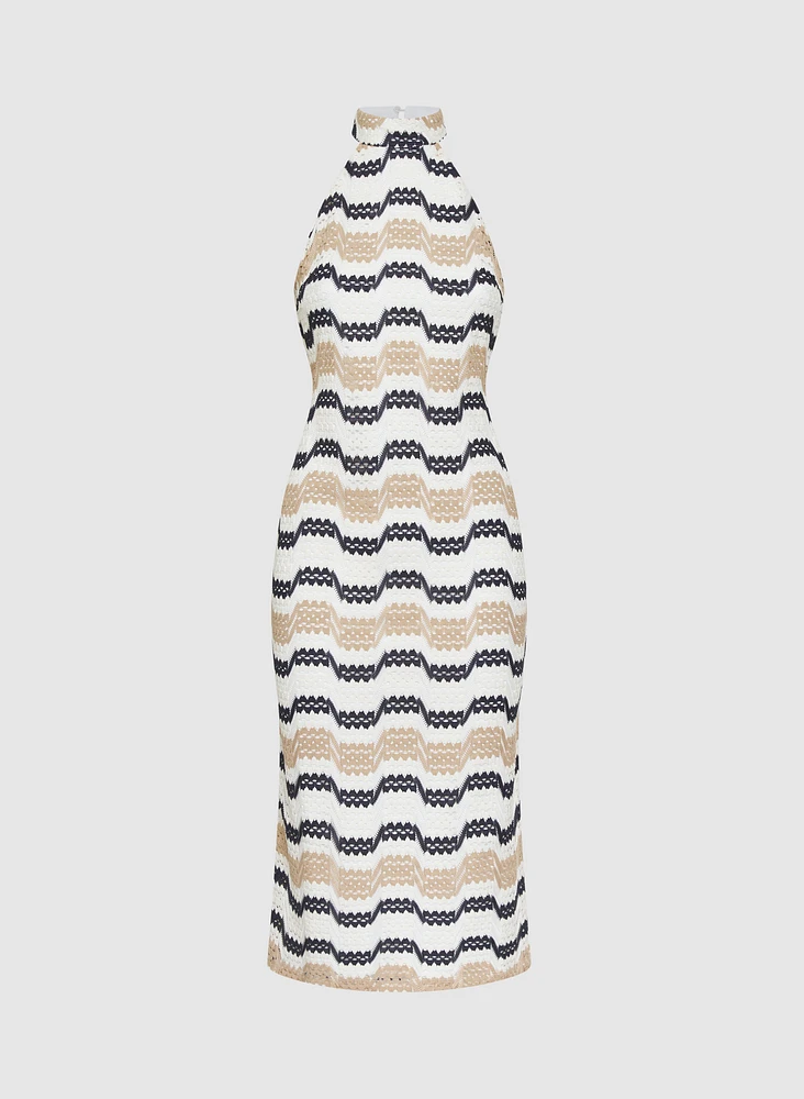 Robe en crochet à rayures zig-zag
