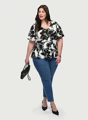 Floral Print Top & Essential Slim Leg Jeans