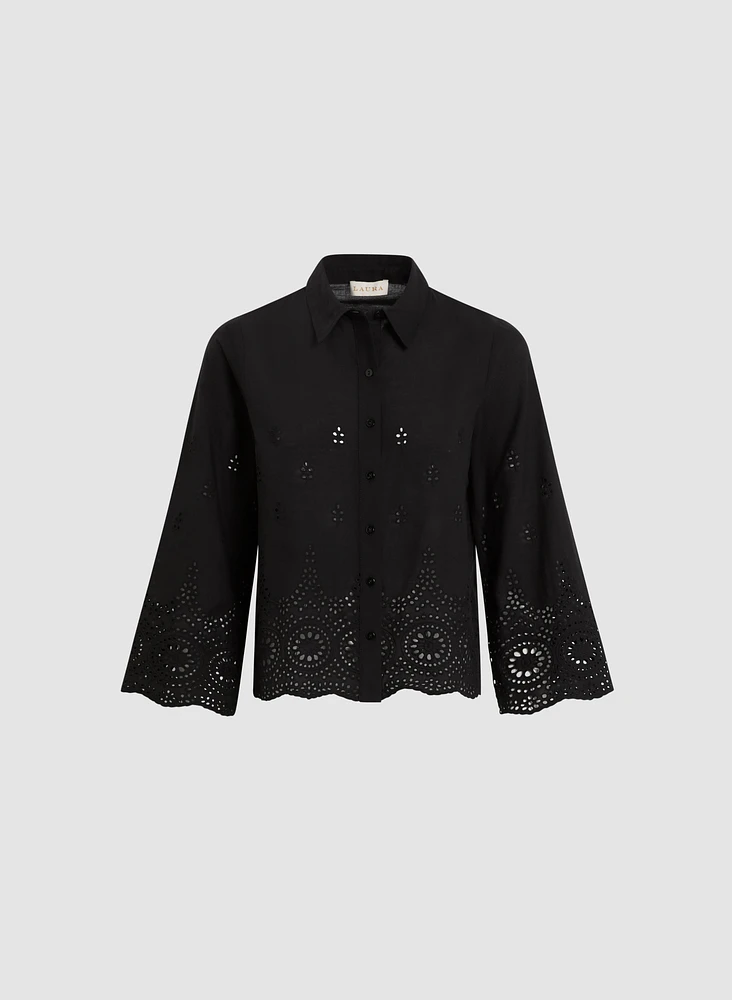 Blouse boutonnée à oeillets