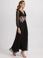Robe plissée à appliqué floral