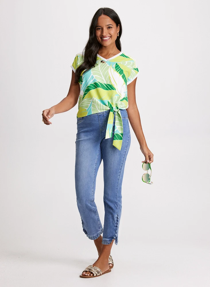 Leaf Print Top & Ruffle Denim Capris